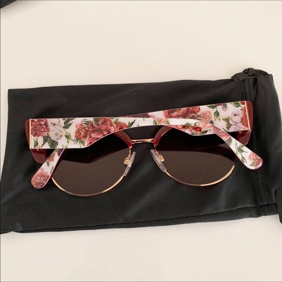 Deleting Listing Price firm Dolce & Gabbana Sunglasses, New - Picture 9 of 9